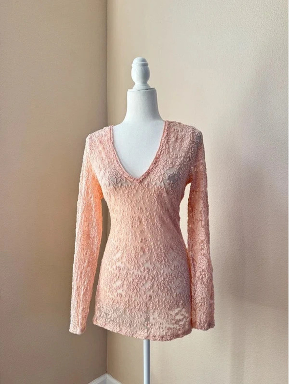 Lovesick lace long sleeve top